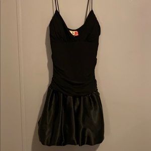 Cocktail dress. Black.